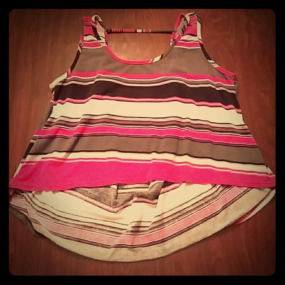 👕High-lo Women's Tank Top - Picture 3 of 6